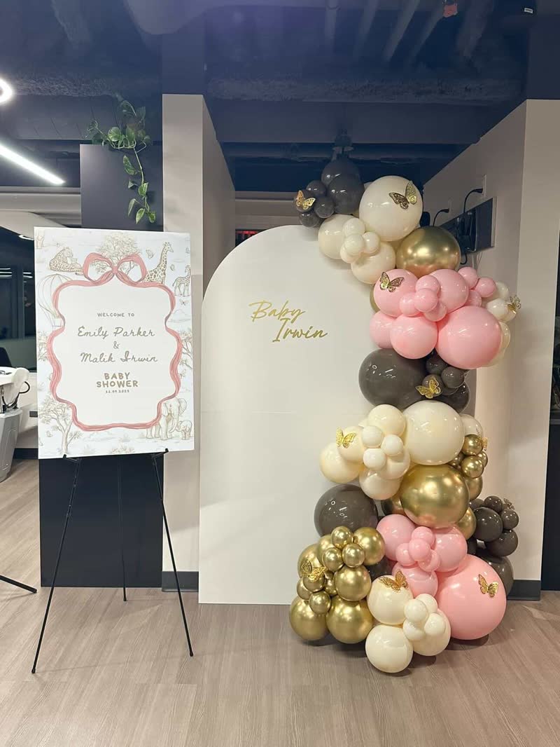 Backdrops balloon decor by Inflatable Decorations, Winnipeg