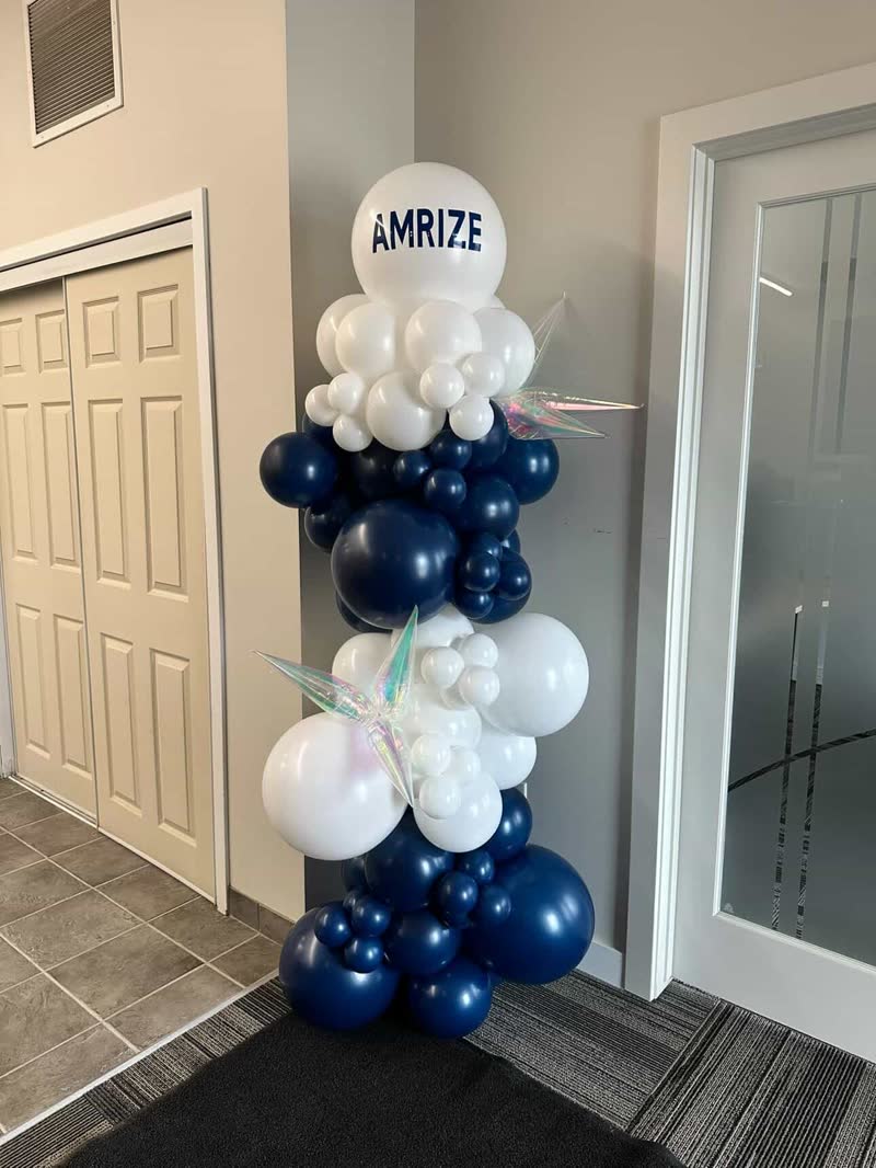 Columns balloon decor by Inflatable Decorations, Winnipeg